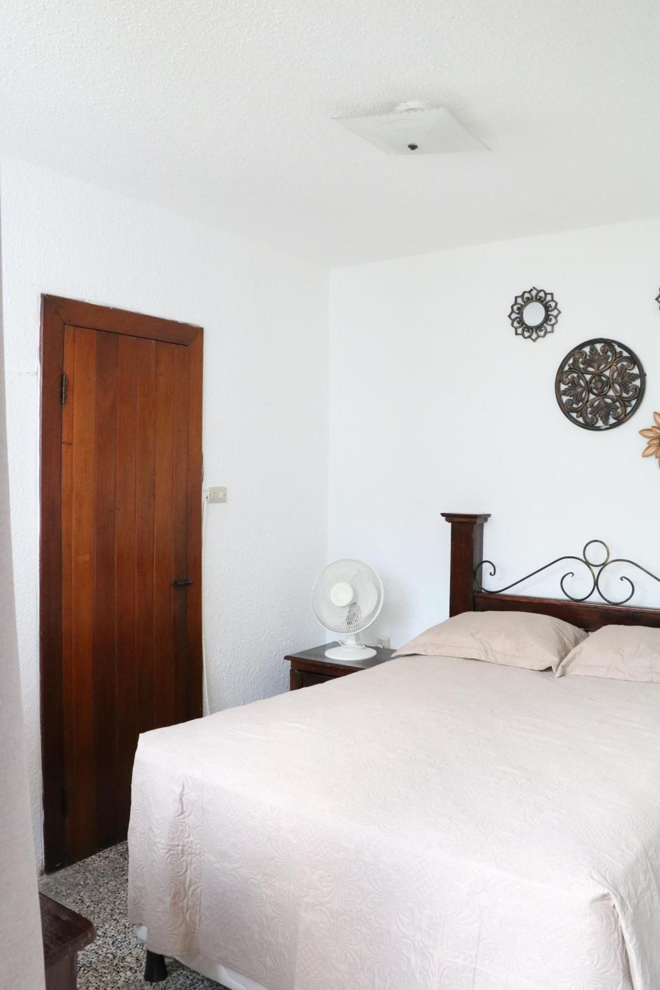 Hostal Los Volcanes Гватемала Экстерьер фото